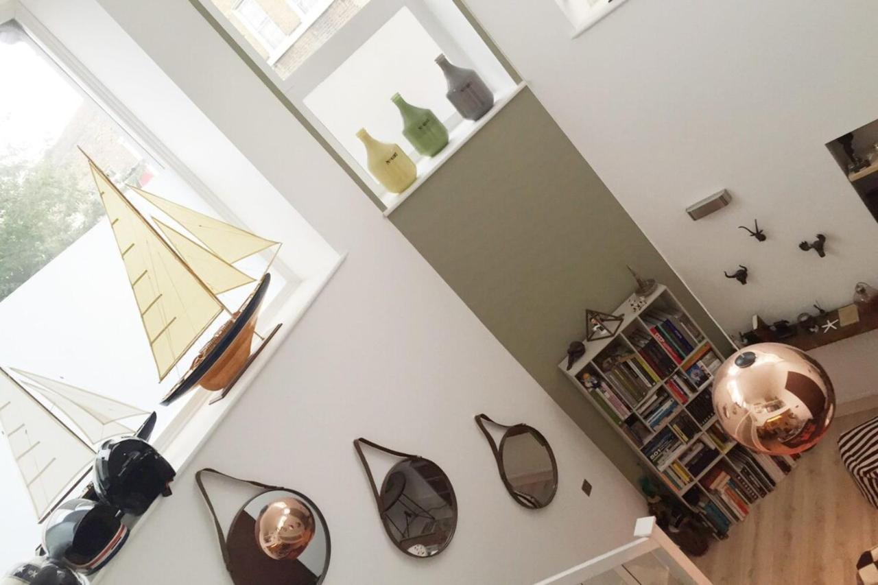 Spacious 1 Bedroom Split Level Old Pub Conversion Tower Bridge ロンドン エクステリア 写真